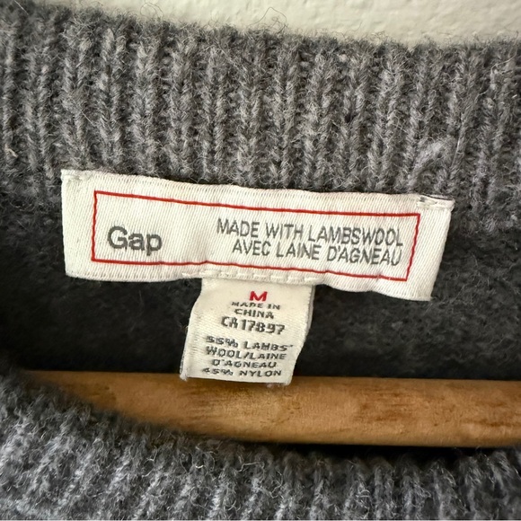 Gap Bear Wool Sweater - Picture 5 of 9